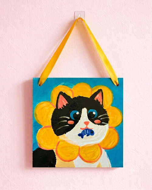 Aug 9 | 12:00 PM | Ceramic Canvas Paint & Sip: Flower Cat